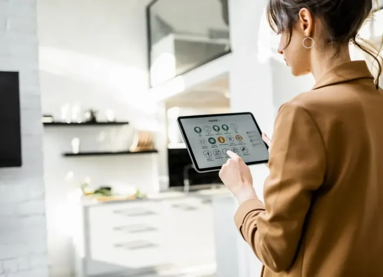 Worried About Security? Here’s How Smart Home Automation Protects Your Home 24/7